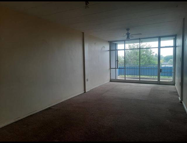 2 BEDROOM APARTMENT FOR SALE IN ARCON PARK